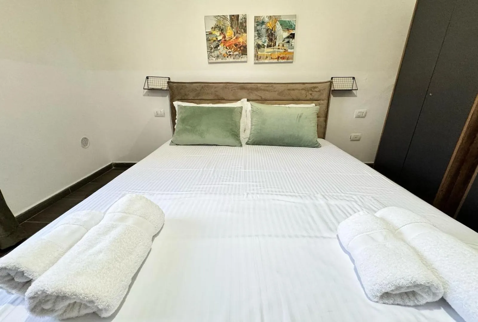 Wiola'S Vlora Private Villa With Private Parking Vlore